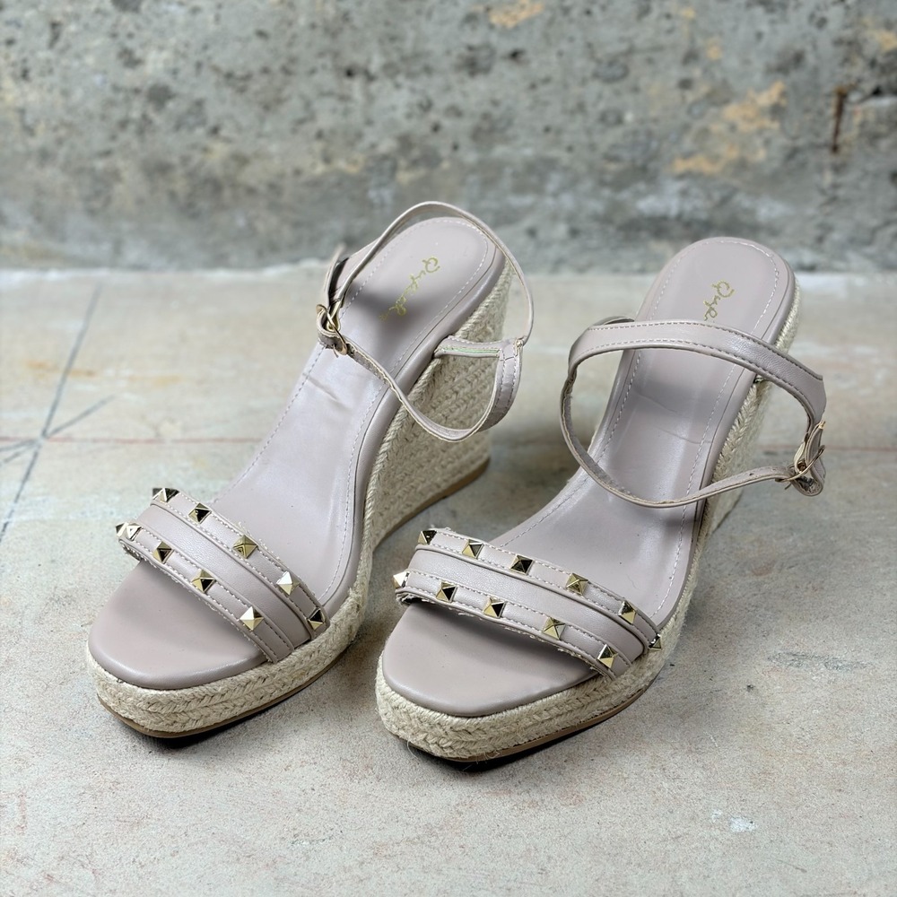 Qupid Women Strappy 10 Lavender Pyramid Stud Ankle Strap Espadrille Wedge Sandal